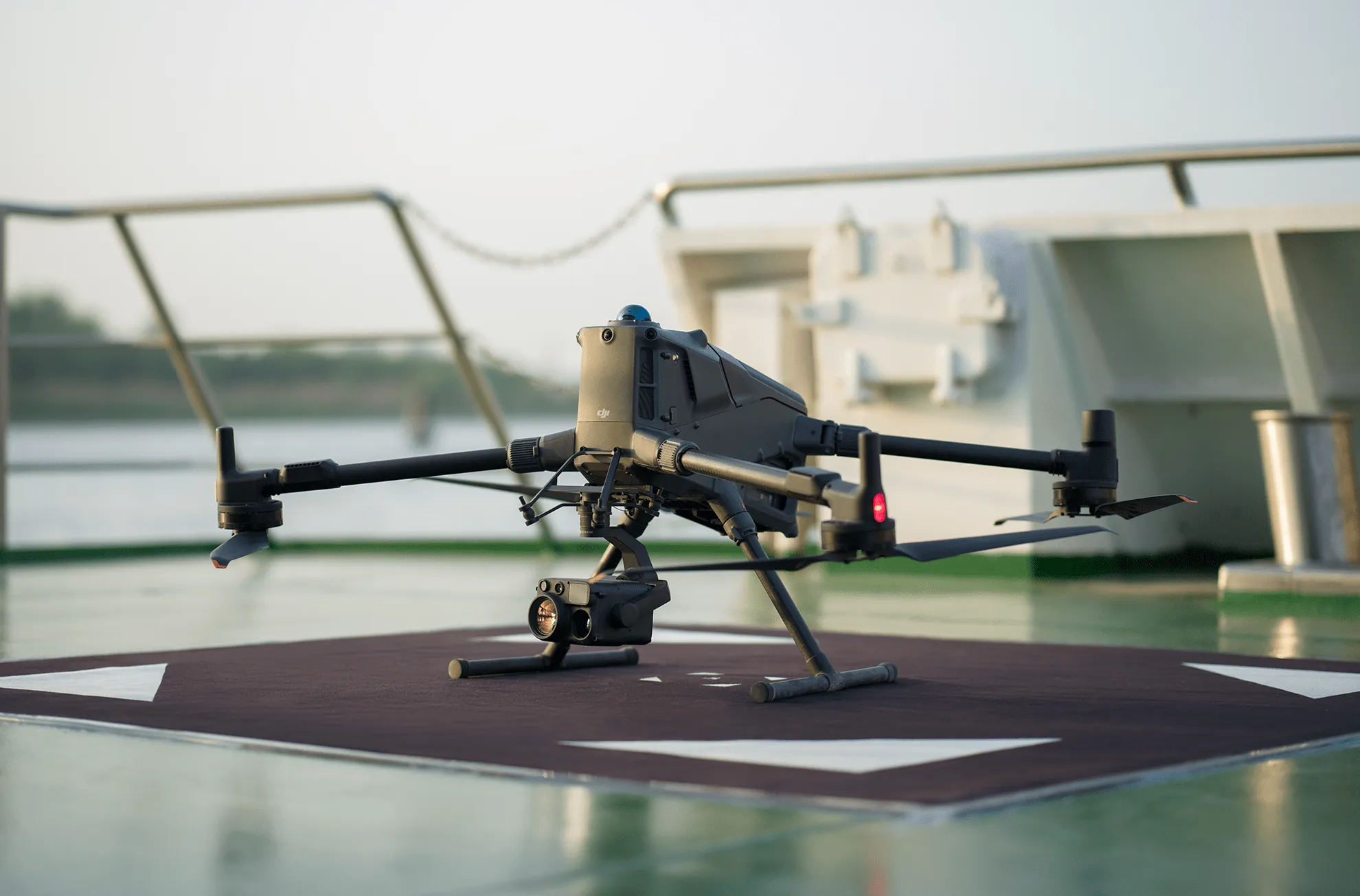 DJI Matrice 400 — zdjęcie 3