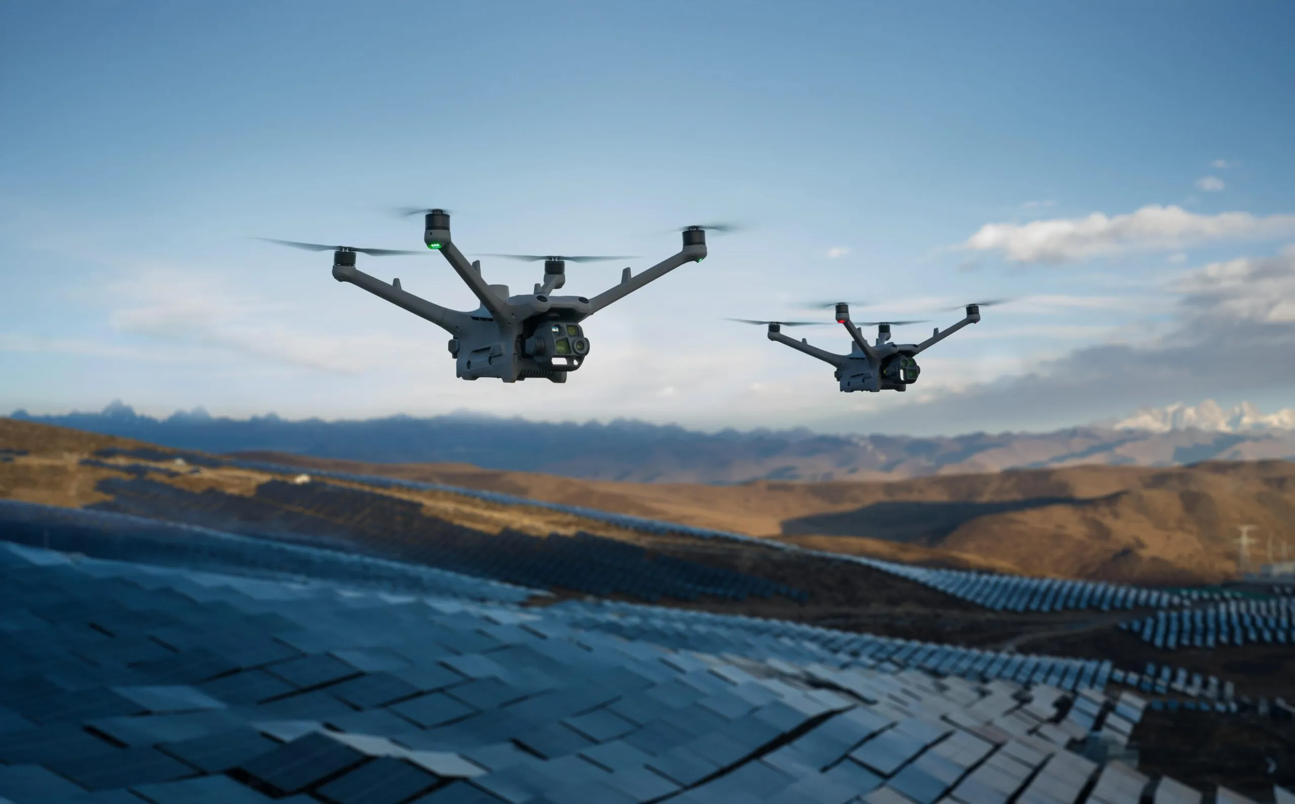 DJI Matrice 4TD z DJI RC Plus 2 i DJI Care Plus – Klasa C6 — zdjęcie 5